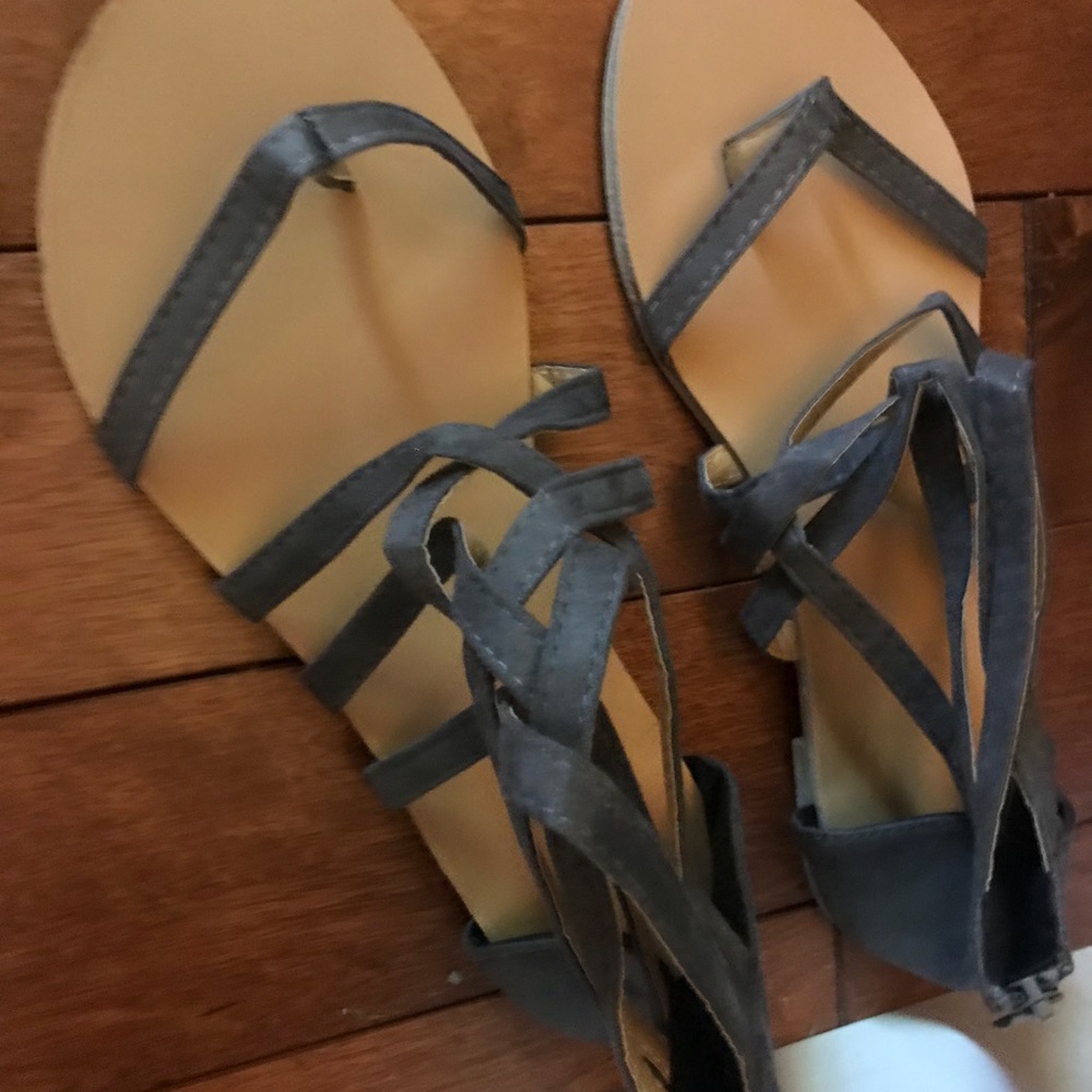 NWOT Sandals- flats